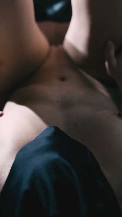 He Fucks Me in Missionary and Squirts on My Tits