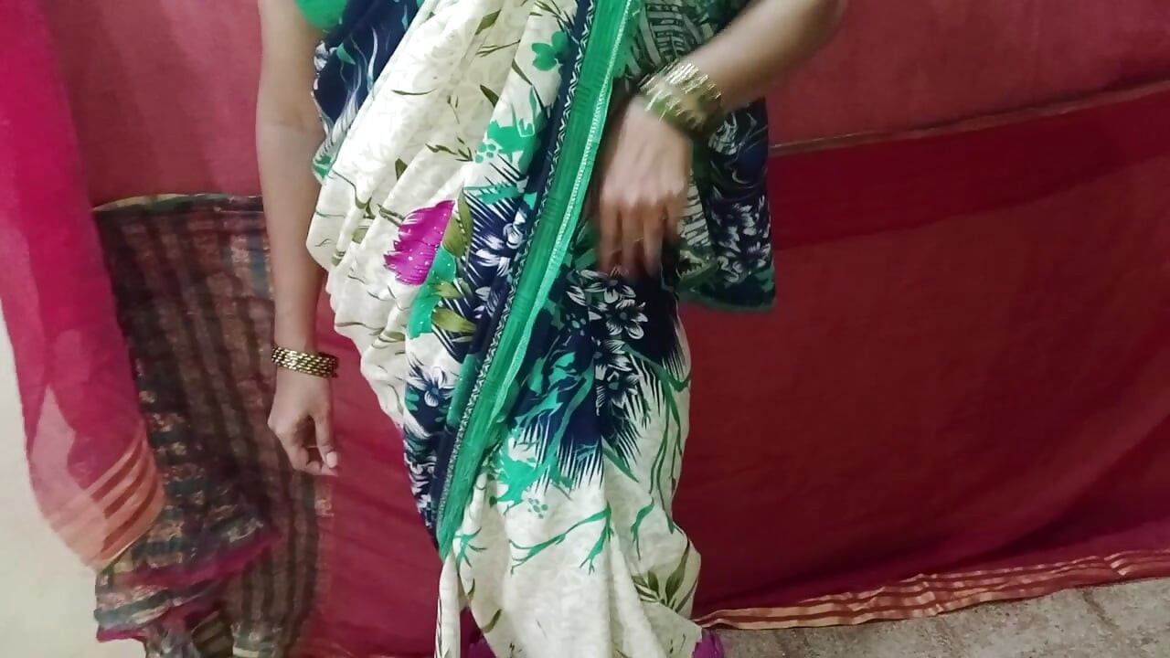 Hot Desi Marathi Bhabhi