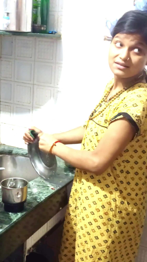 Indian girl has hard sex in kitchen  Mumbai | Clip 1