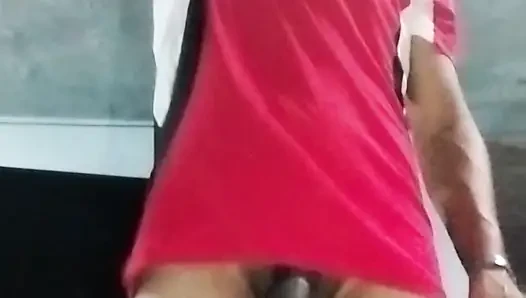 Egzersiz yaparken çıldırıyor