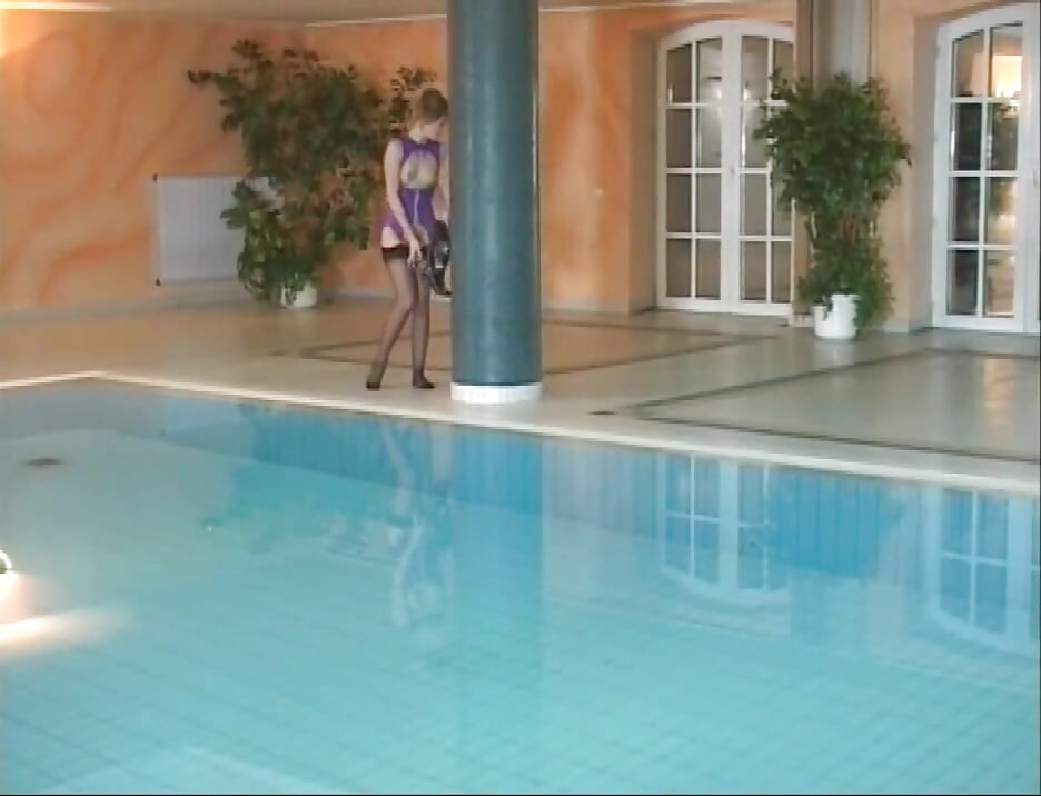 Rich and Vicious - Scene 2