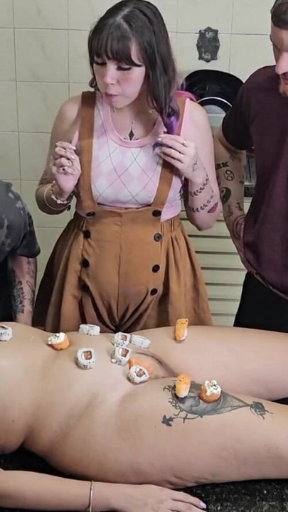 best way to eat sushi | Clip 2