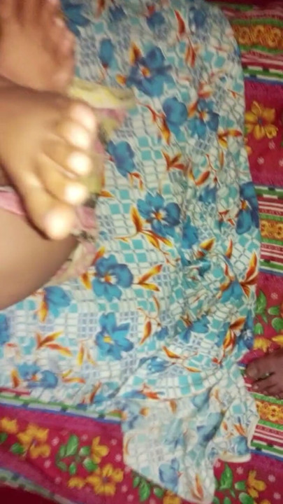 Pakistani Wife Fucking Her Husband In Amazon Position With Urdu | Clip 2