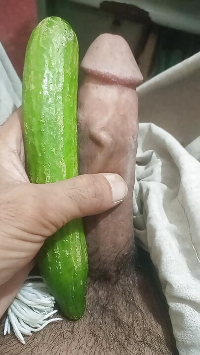 Those interested in sex with me, whether male or female, can contact me. My sex will be completely confidential.