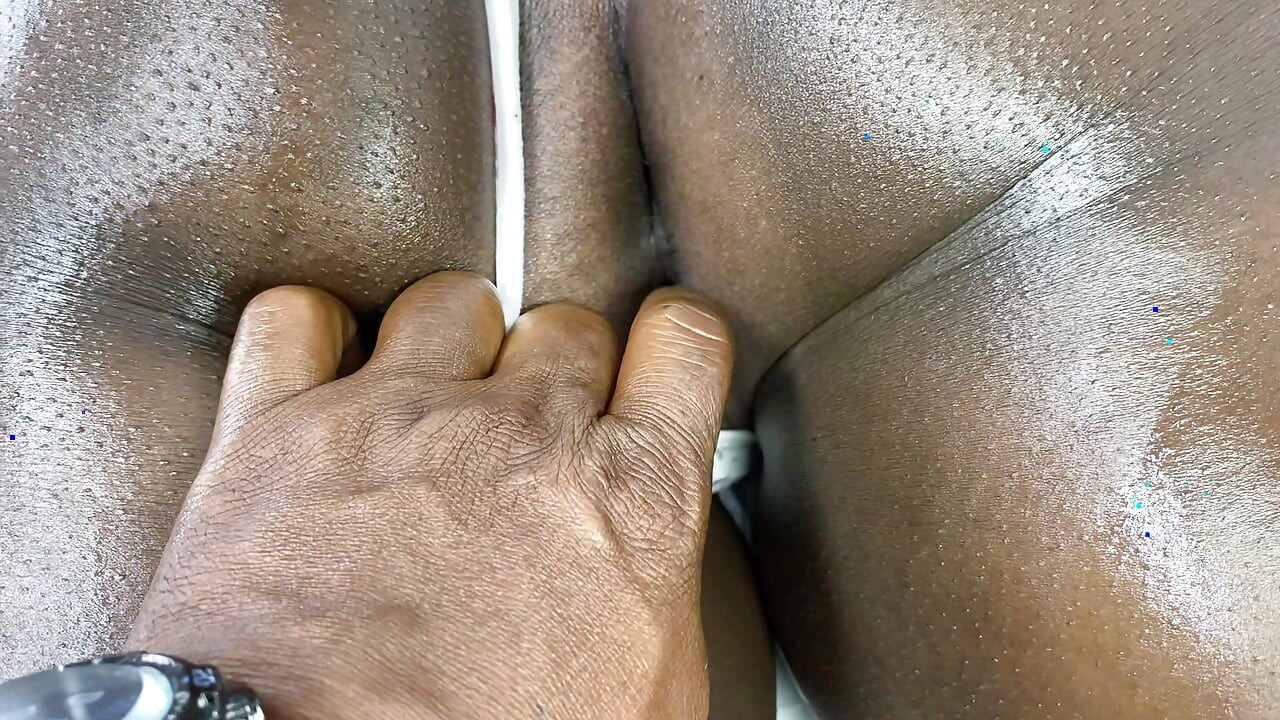Neighbor takes pictures for her husband but her lover arrives and fucks her