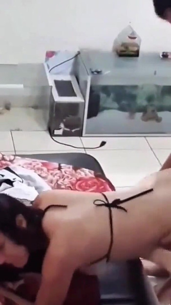 I punched hard in the pussy of the young girl cumming in her mouth! | Clip 1