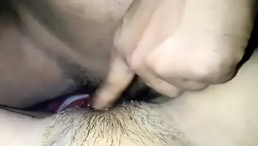 Deshi aldatan evli kadın komşu Bangladeşli pornosu tarafından sikiliyor