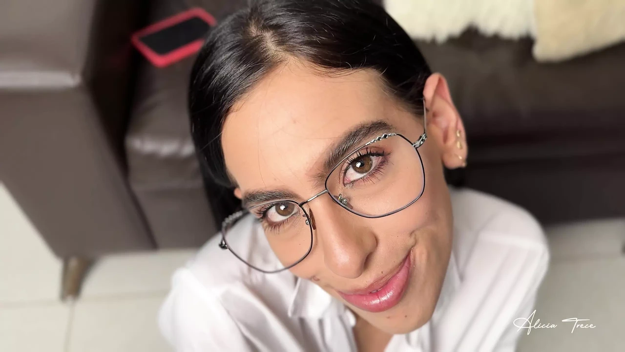 辣妹教你如何用手指玩得开心