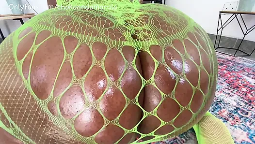 JERK OFF TO THE BIGGEST JUICIEST ASS! JOI