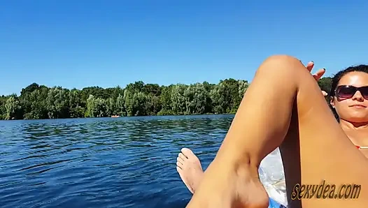 Gölde açık havada fışkırtma bakış açısı