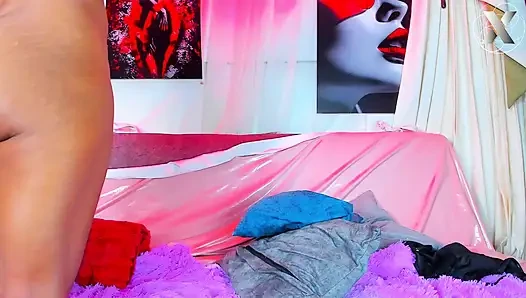 Masturbation in Front of the Mirror: Watching My Pussy Contract When I Cum