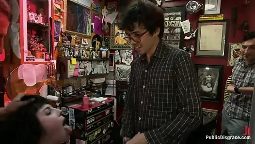 Anal pertama, fisting pertama, bertato seumur hidup!!!