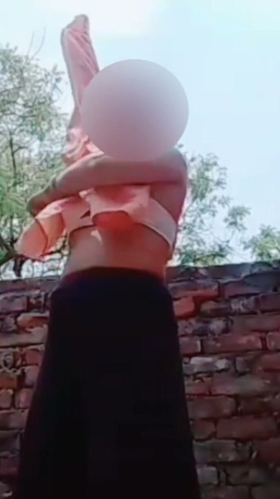 Hello friends, how are you, thought of masturbating a little while taking bath today. | Clip 1