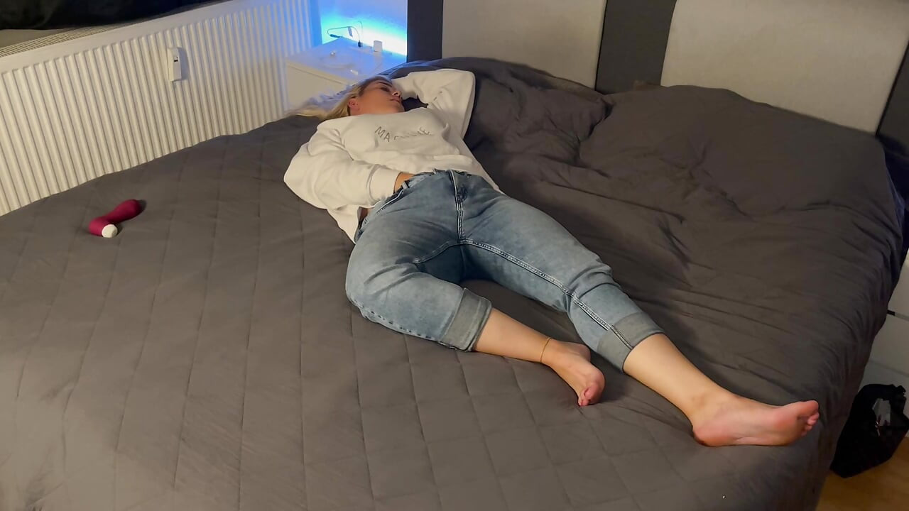 Masturbation in the head cinema multiple orgasms satisfyer fingering wet on bed clitoris rubbing solo voice Time for me