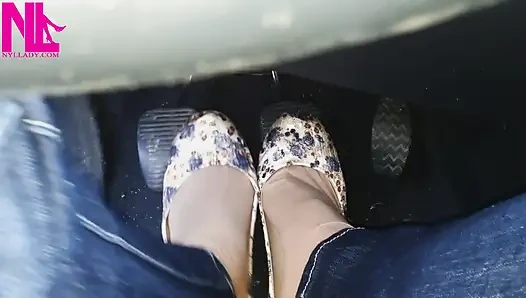 Pedal Pumping in Flowered Flats