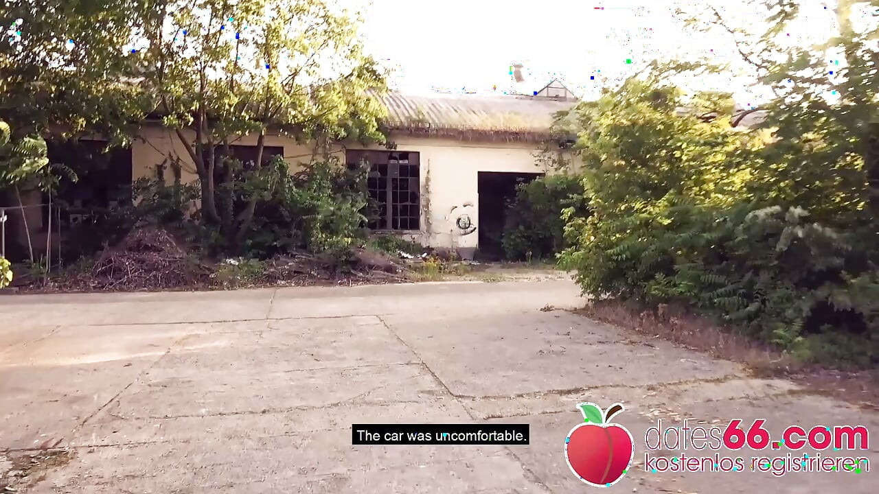 The Abandoned Place Fucker: Curvy Blonde (26 år gammel)