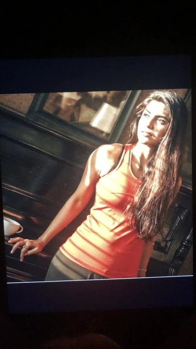 Sayantani Ghosh, salope sexy, gémit en hommage n ° 1