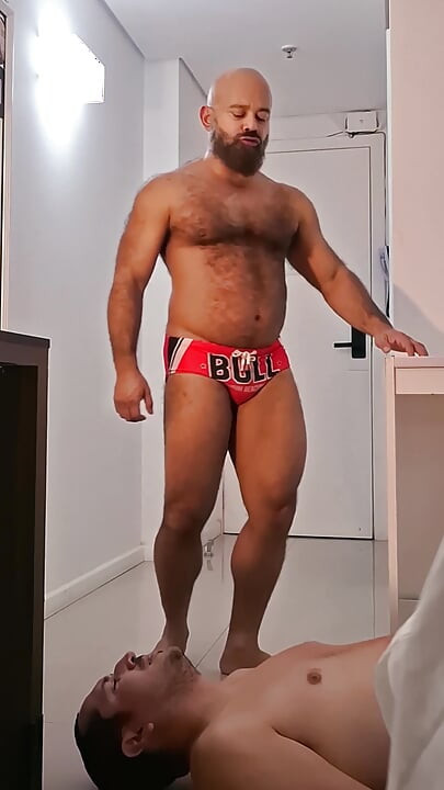 Gutkick - Naughty Bear Taekwondo Roleplay