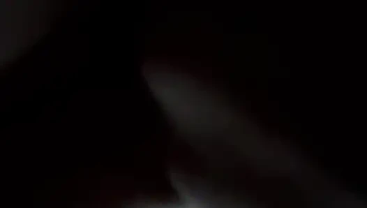 Stiefschwestern zum ersten mal auf mir, so nass und warm