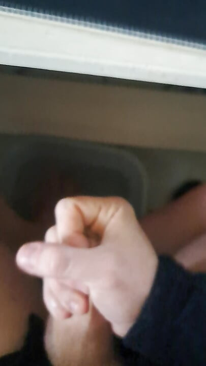 I and Cum on My Feet During a Foot Bath