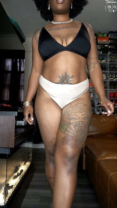 Sensual Ebony Wedgie Walk