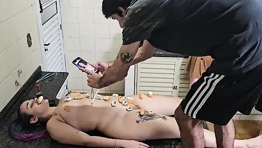 Cara terbaik untuk makan sushi