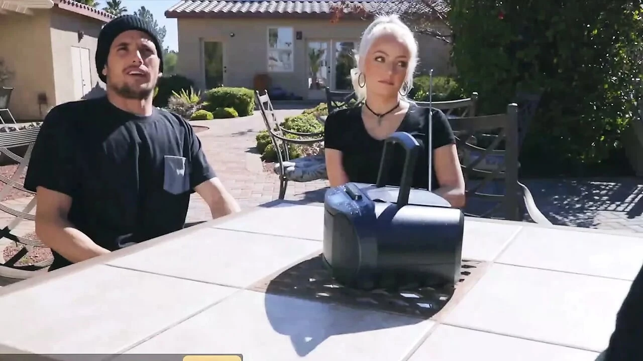 Milfs Like it Big - Danielle Derek Tyler Nixon - Writers