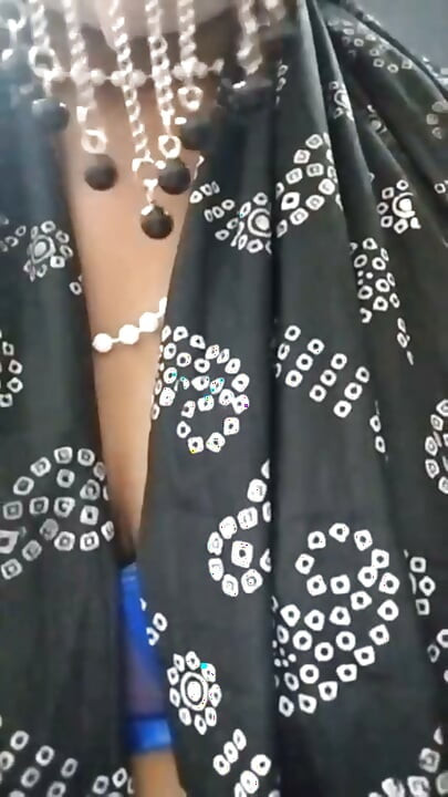 Sonam ki jawani new dress hotness vedio