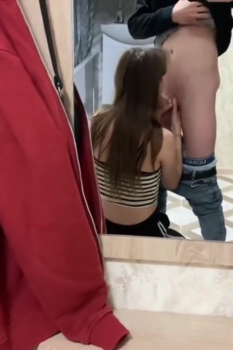 18-year-old Neighbor Came to Visit but She Had to Suck a Dick