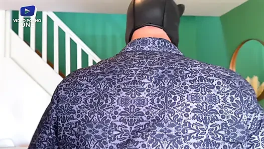 Хорошая MILF красиво брызгается...