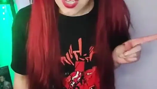 Shyyfxx beni eski sevgilisi için terk etti!! Onu aramaya gittim ve bu oldu!!