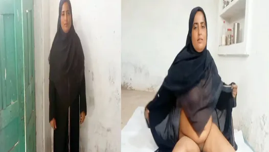 Muslim bhabhi sex with hindu boy big boobs big ass muslim anti sex