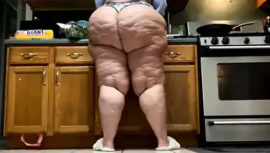 Puta blanca gorda con gran culo, grandes muslos y grandes caderas