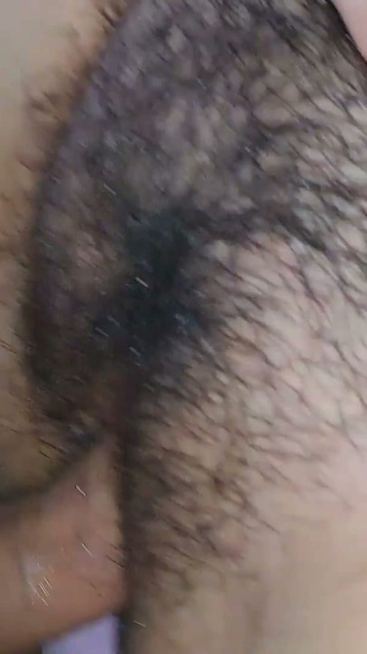 Adolescente desi india de 18 cogida por su hermanastro varias veces | Clip 1