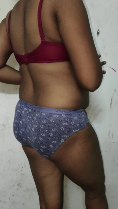 Desi hot aunty