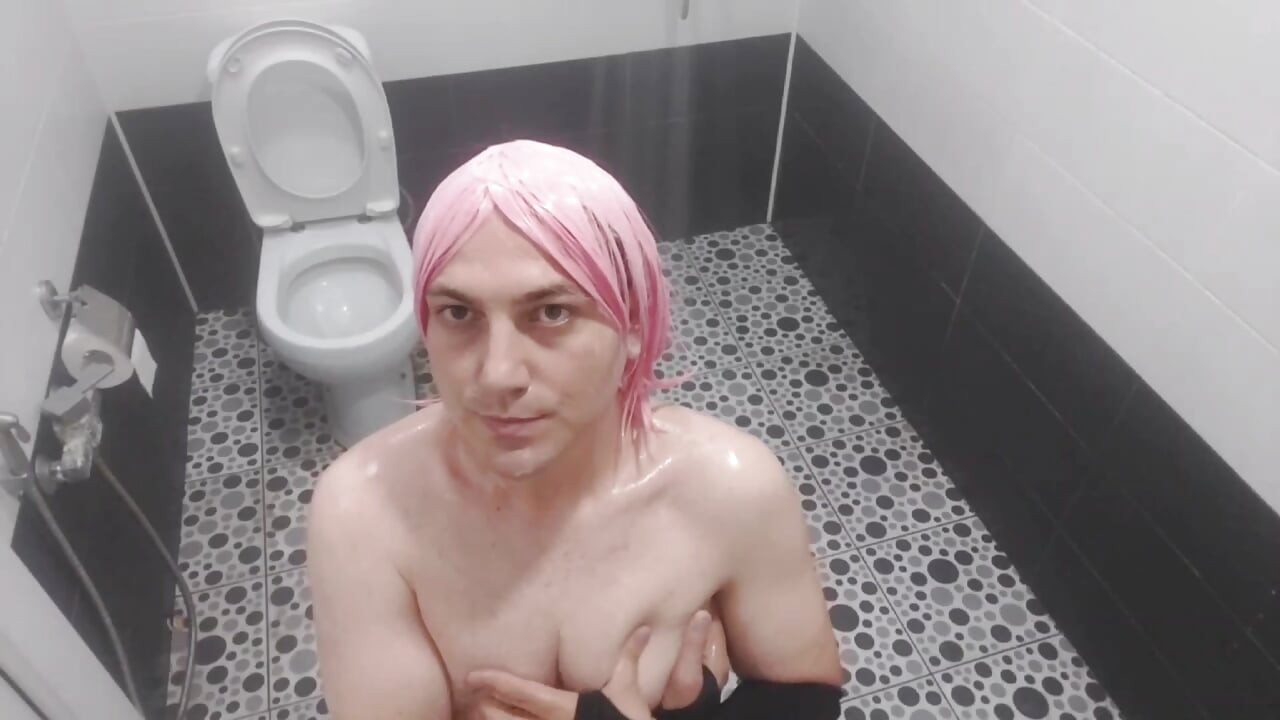 Masturbating without Hands on Oiled Cock