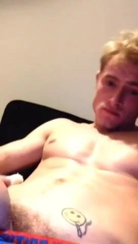 Dirty talking verbal lad
