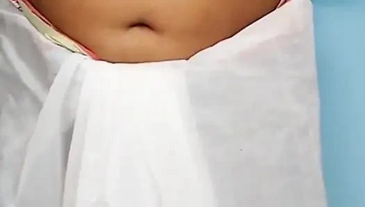 Hintli ateşli anne saree açık video ateşli