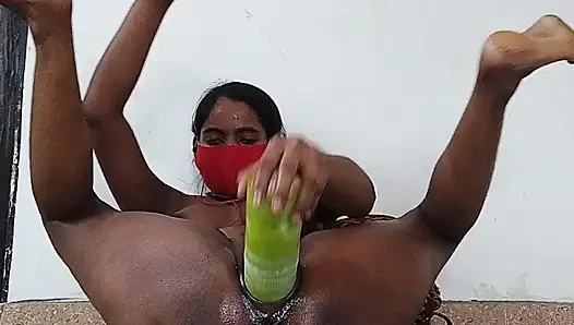 Desi hot girl take a big lauki dildo in choot deeply and mastrubation harder