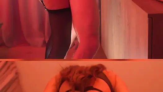 Pegging lurus menggoda dengan kekuatan menyodok tanpa ampun