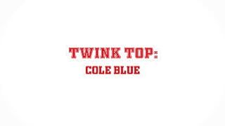 TwinkTop Twink atleet Cole Blue en agent Dani Robles hete flip neukpartij