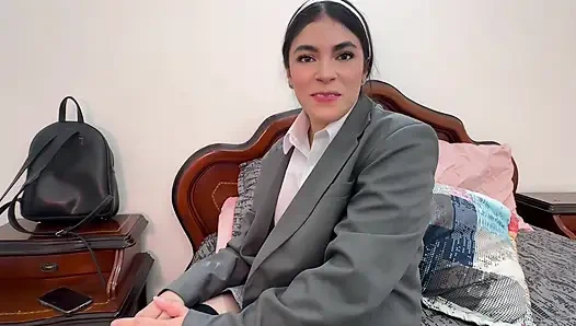 Mein erstes mal fickte ich den stiefbruder meiner besten freundin, nachdem ich das college verlassen habe