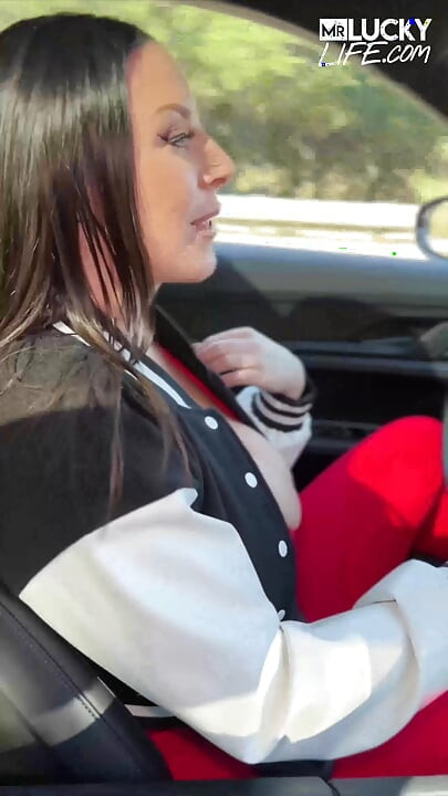 Kencan konten Los Angeles dengan Angela White
