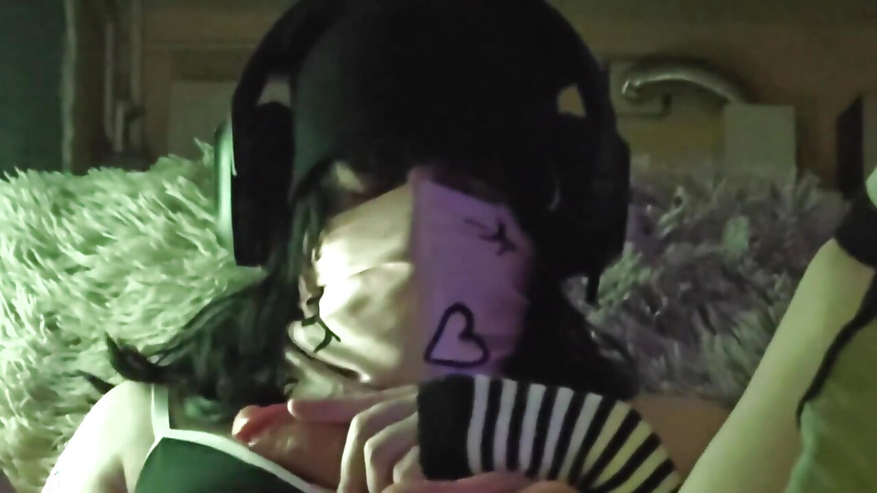 Alisaxxxcumshot พาหีฉันเต็มไปด้วยดิลโด้