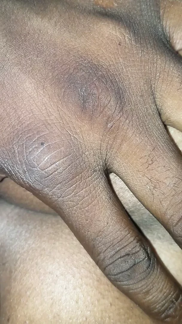 Creamy wet neighbor pussy