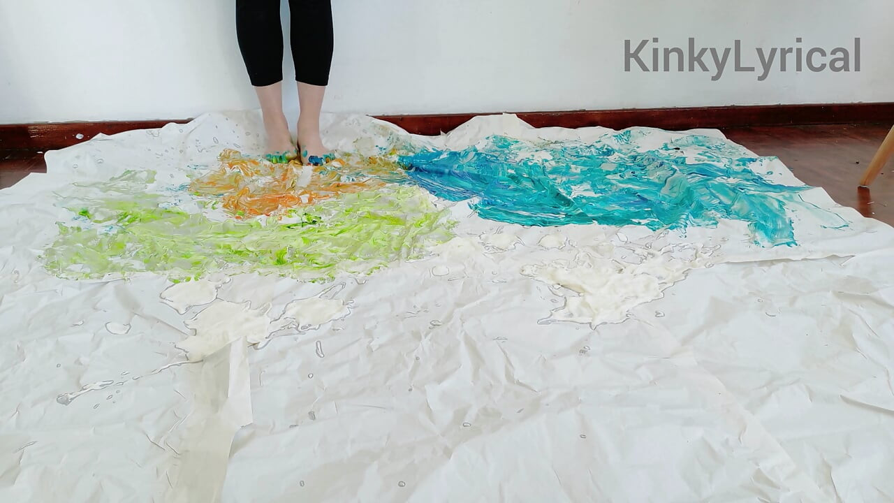 ศิลปะเท้า - ทาสีด้วยเท้า