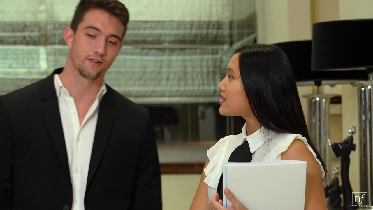 Closing the Deal - S45:e24