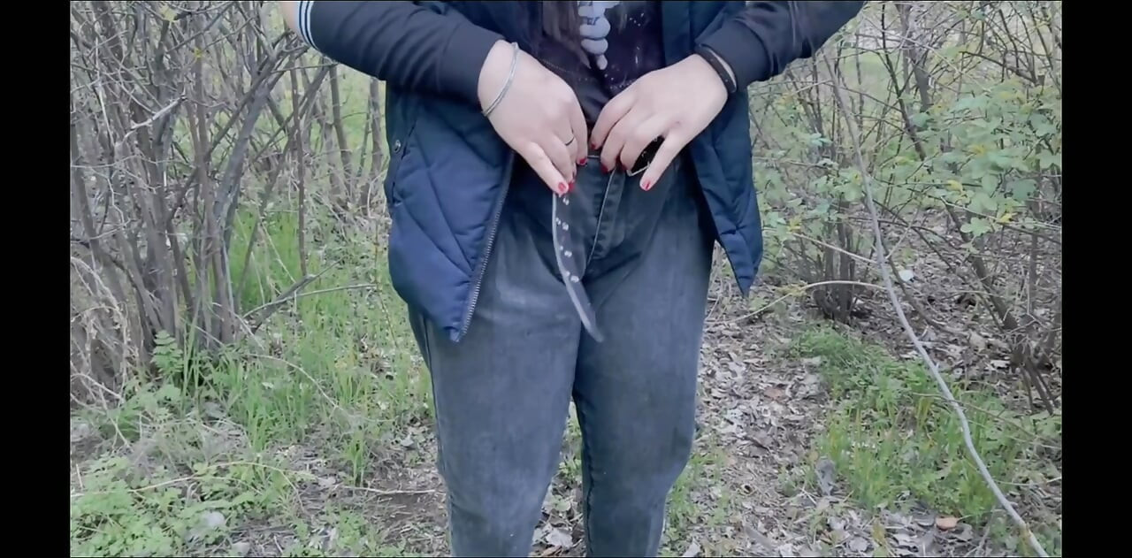 Sexo en la naturaleza con una adolescente iraní
