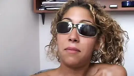 Video close up gadis lesbian nakal dan permainan kotor mereka