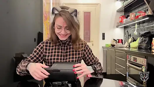 Mari Galore Unboxes a Fucking Machine with Her Boyfriend